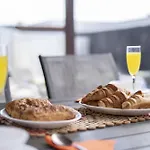 فيلة Beautiful Lanzarote 3 Bedrooms Strelitzia South Facing & Secluded Private Pool *