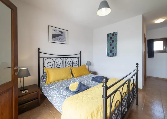 וילה Beautiful Lanzarote 3 Bedrooms Strelitzia South Facing & Secluded Private Pool *